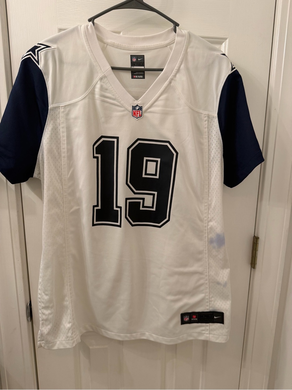 Nike Women’s Dallas Cowboys #19 White & Navy Football Jersey